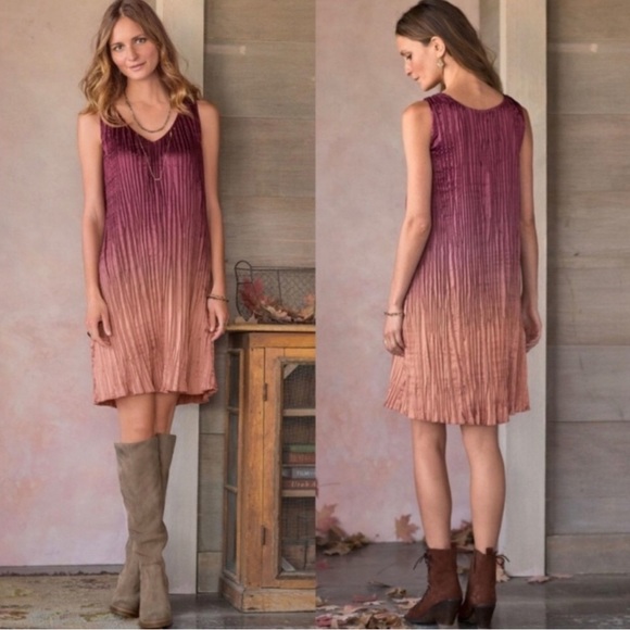 SUNDANCE Ombre Crinkle Pleated V Neck Satin Dress Size S - Picture 2 of 15